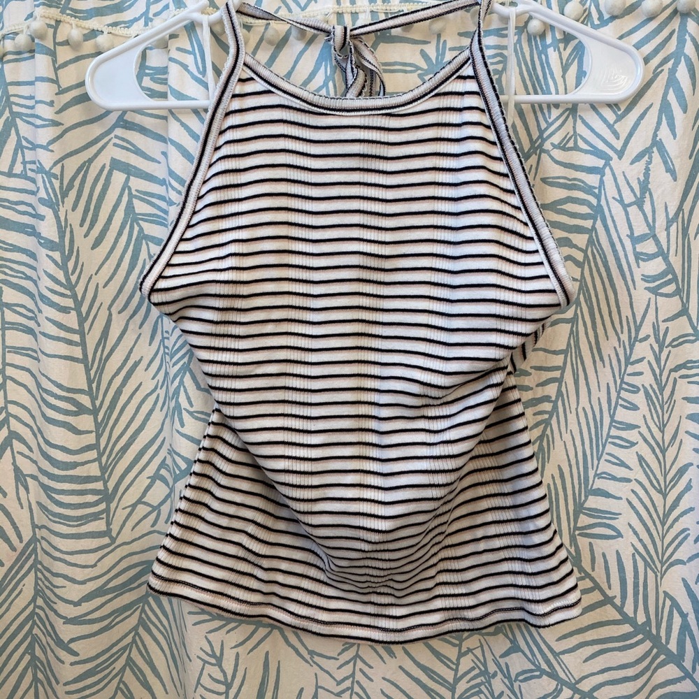 BRAND NEW NWT American Eagle Hater top
